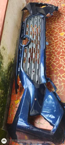 Para choque Rav4 19/25