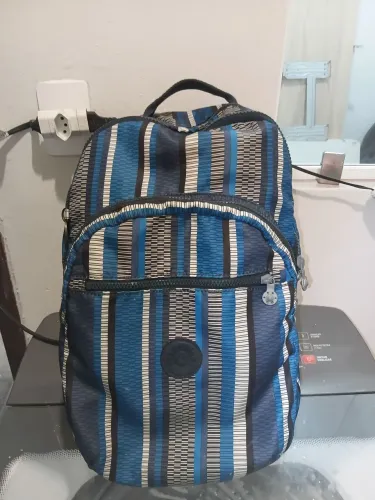 Mochila Kipling Seoul original com estampa Regal Stripes