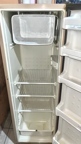 Geladeira cônsul