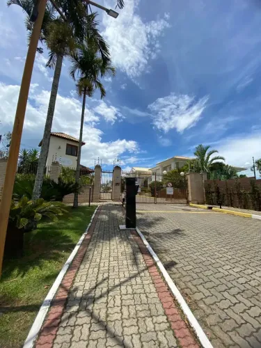 Oportunidade de terreno à venda no condomínio fechado Rio Sul.