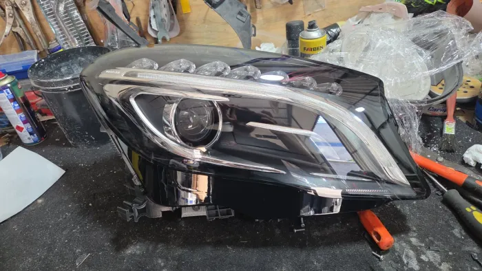 Farol Mercedes gla 2014 2017 Ld Original