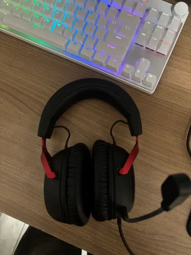 Headset Gamer HyperX Cloud III 