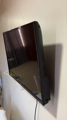 Smart TV Panasonic 32, LED com Netflix, YouTube e GloboPlay