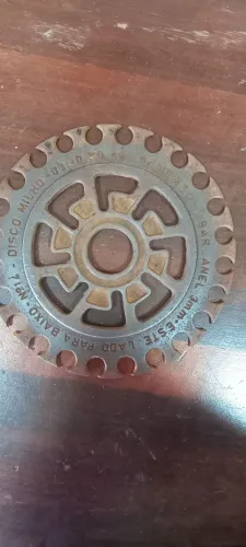 Disco antigo de ferro decoração