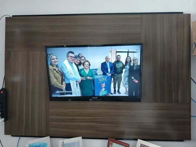 Painel TV 32 polegadas