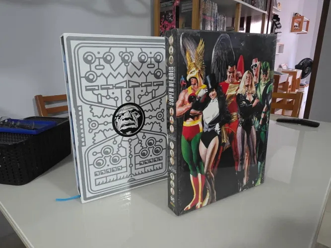 Edições absolutas DC