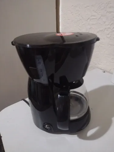 Cafeteira 220V para loja salao de beleza clínica