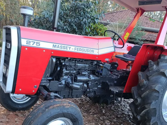 Massey Ferguson 275