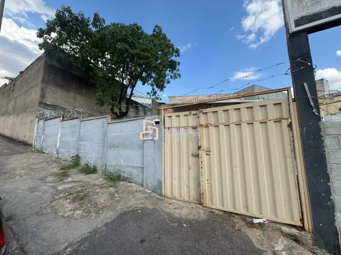 Casa para aluguel, 2 quartos, 1 suíte, 2 vagas, Tirol - Belo Horizonte/MG