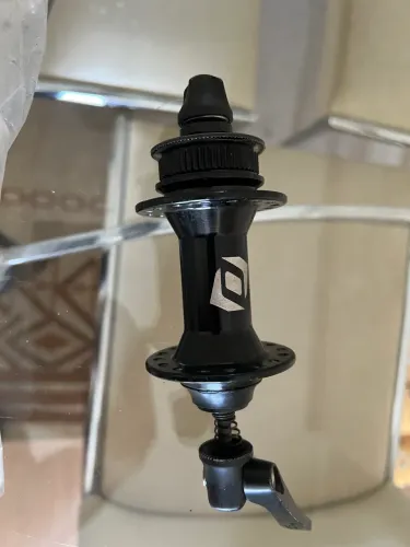 Cubo Synchros 32 Furos em alumínio Bike