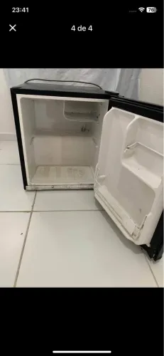 Vendo frigobar 