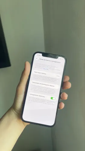 Vendo celular / valor negociável