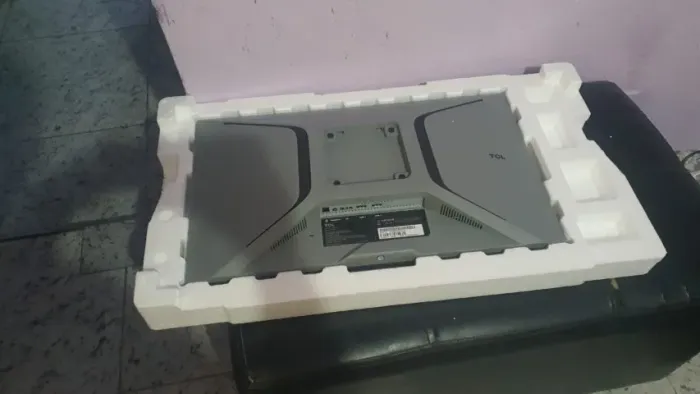 Monitor tcl 25 polegadas, full HD 300hz
