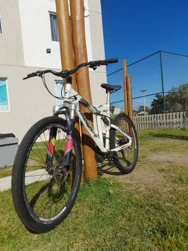 Bicicleta Aro 26 Full Suspension