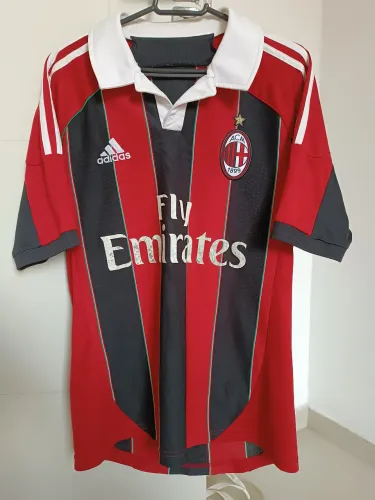 Camisa do Milan de 2012