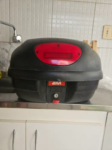 Bau Givi 33L