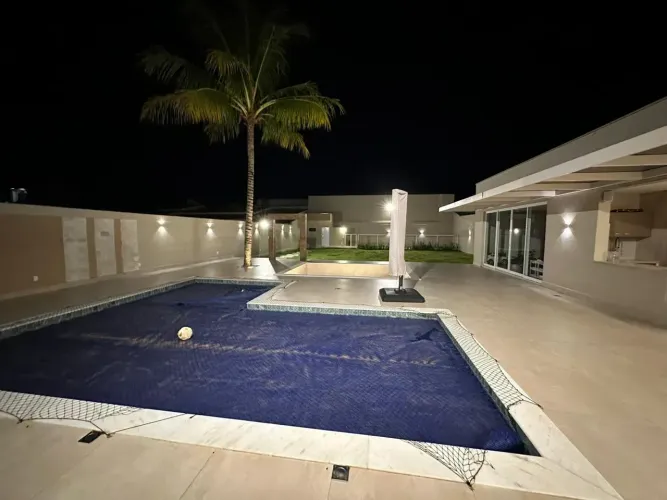 VENDO CASA DE ALTO PADRÃO  RUA 10B | Vicente Pires   Acabamentos sofisticados e projeto mo