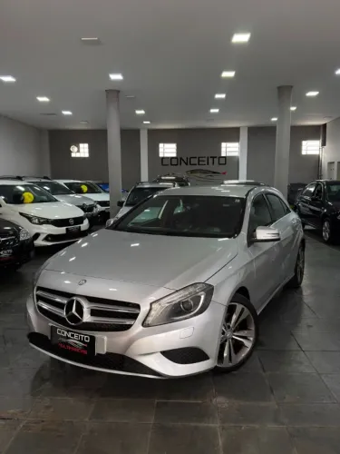 Mercedes-Benz Classe A 200 1.6 TB 16V Urban 156cv Aut. 2013