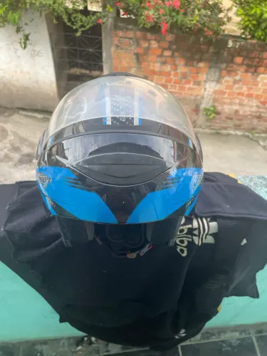 Vende esse capacete 130