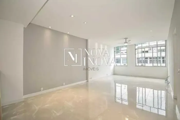 APARTAMENTO DE 3 QUARTOS COM SUITE, EM COPACABANA!
