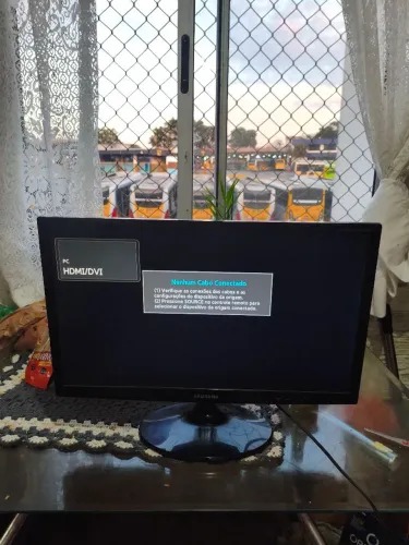 Tv/ monitor Samsung 24 led Full HD USB HDMI VGA av 