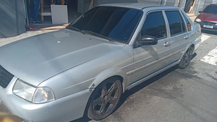 Volkswagen Santana 1.8 MI (álcool) 1999