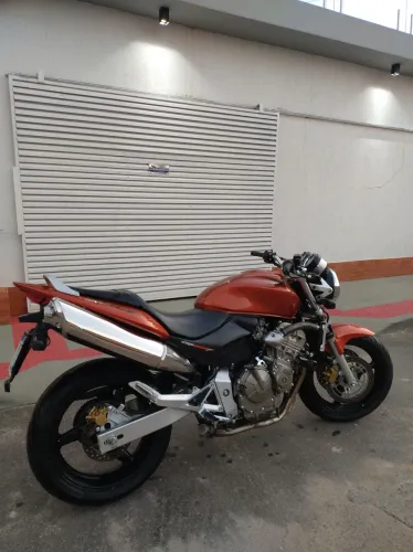 Vende-se Hornet 600 impecável 
