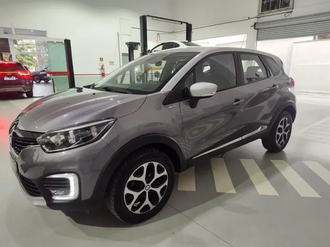 Renault Captur Intense Bose 1.6 16V Flex 5P AUT 2021
