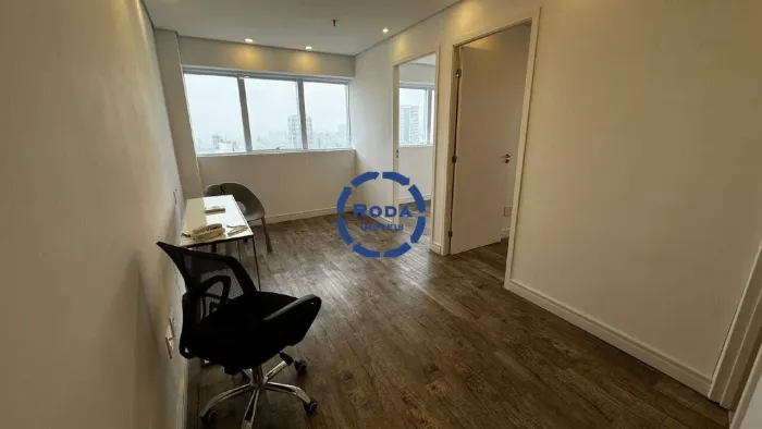 Sala Comercial à Venda no Bairro da Vila Belmiro em Santos