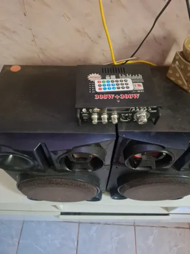 Amplificador mais 2 Caixas LG