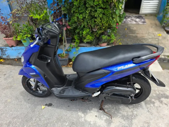 Yamaha Fluo 125
