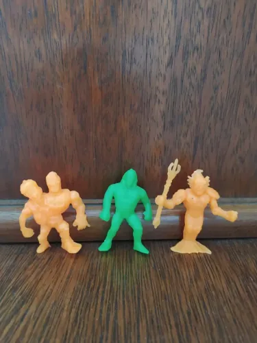 Brinquedos De Monstros