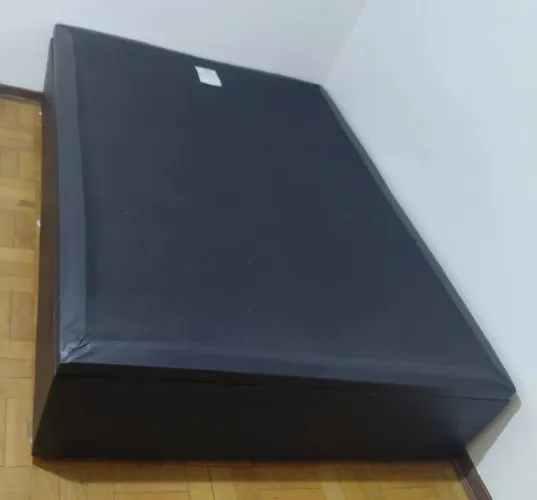 Cama Box Baú de Casal Novinha (sem colchão)