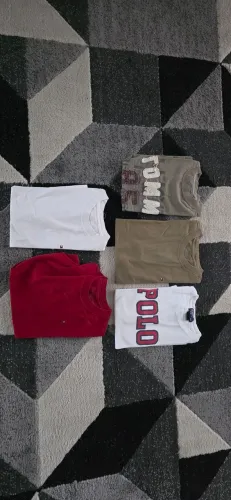 Lote 26 - camisas 6 anos