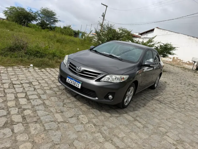 Toyota Corolla XEI 2.0 Flex 16V Aut. 2013