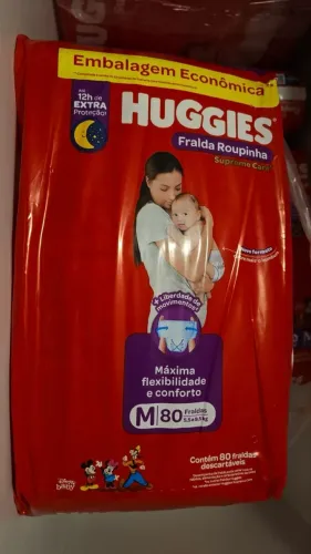Fralda Huggies Roupinha Tam. M 80 Unidades - Nova e Lacrada