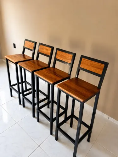 Banqueta com design industrial