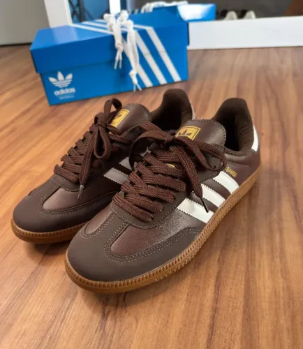 Tênis Adidas Samba Premium Feminino Cor: Castanha - Disponível 34 AO 39