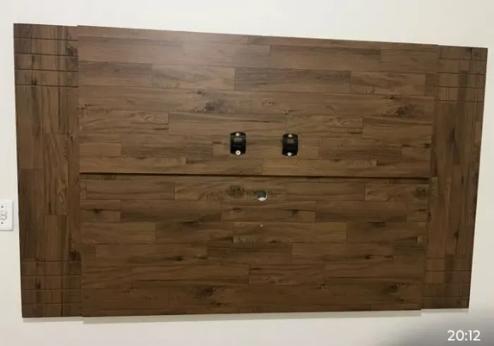 Vende se, um rack e painel pra TV ? em bom estado de conservação 