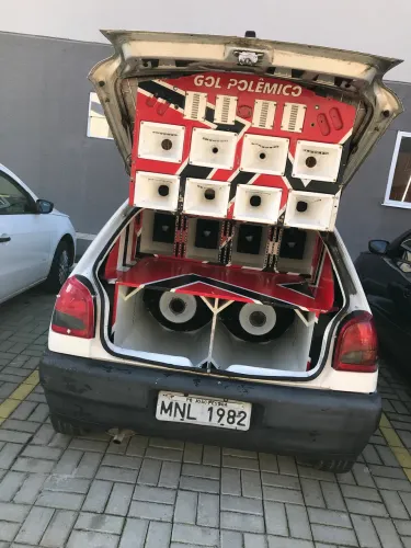 GOL 97 BÁSICO JA VAI COM SOM