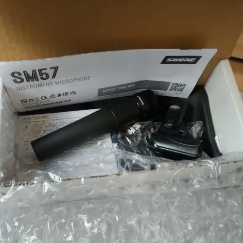Microfone SM 57 novo na caixa