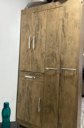 guarda roupa solteiro