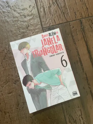 Mangá A noite além da Janela Triangular - Vol. 6