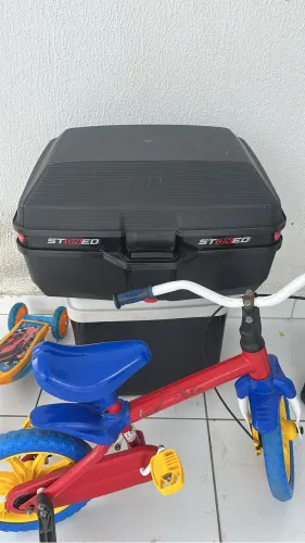 Baú 65 litro - troco em menor 
