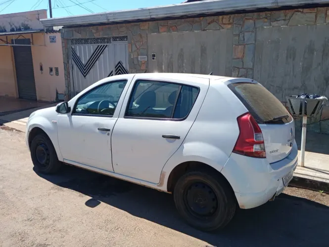 Renault Sandero Expression Hi-flex 1.6 8V 5P 2014
