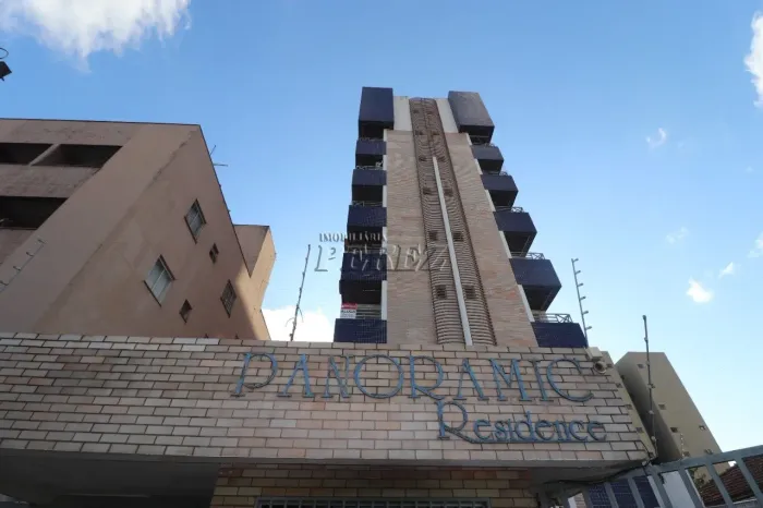 Apartamento para alugar na Rua Uruguai no Edifício Panoramic, no centro de Londrina.