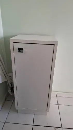 Cômoda armário com divisória interna Mdf projetado