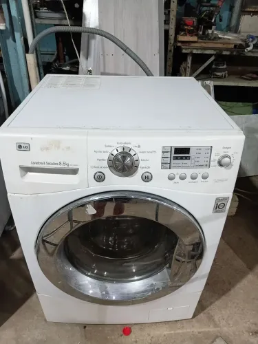 lava e seca lg funcionando perfeitamente ( garantia de 3 meses