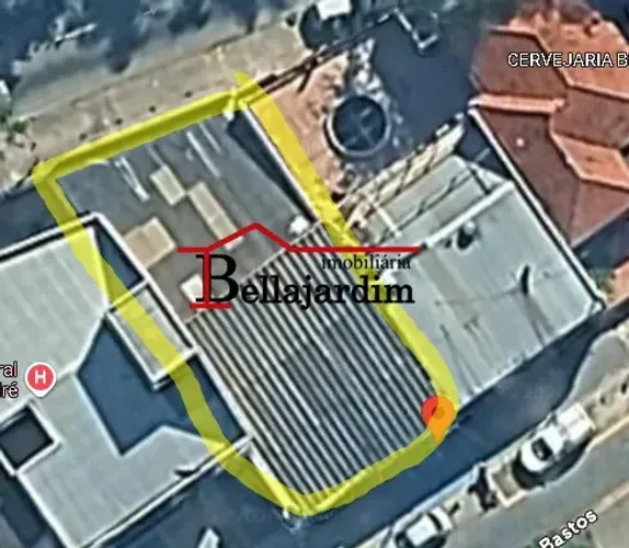 Galpão Comercial á venda 200m² no Bairro Vila Bastos em Santo André
