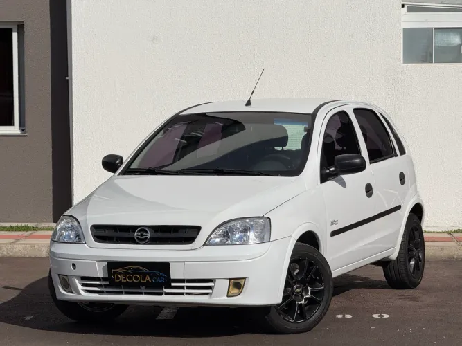 Chevrolet Corsa Hat. Maxx 1.8 MPFI 8V Flexpower 5P 2006